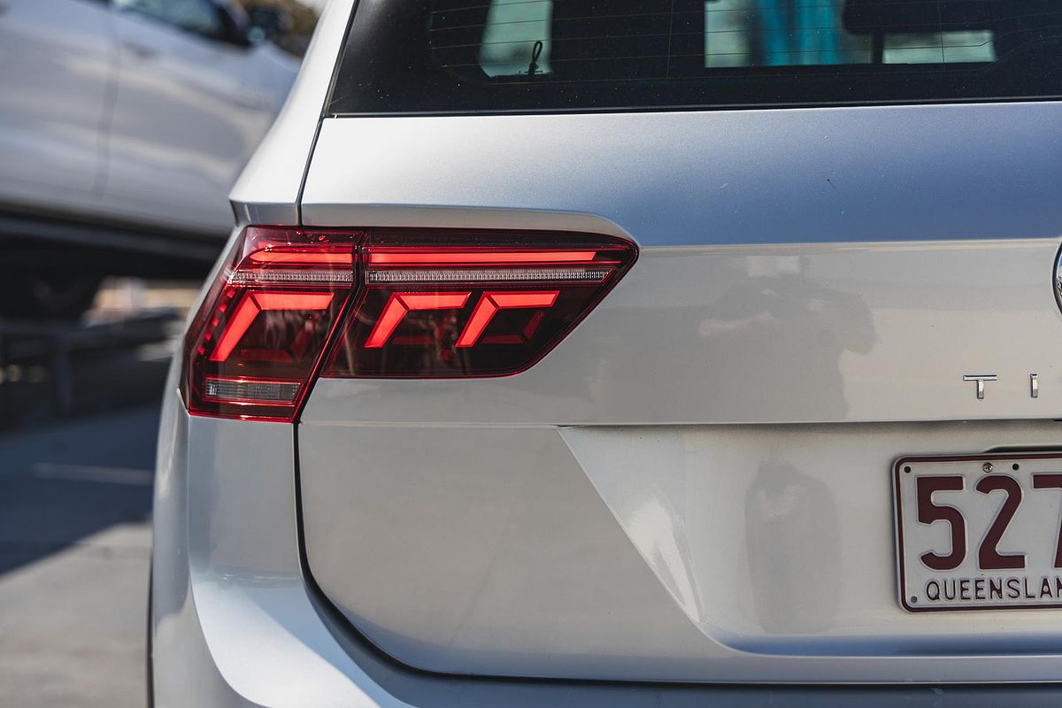 2023 Volkswagen Tiguan 162TSI R-Line 5N