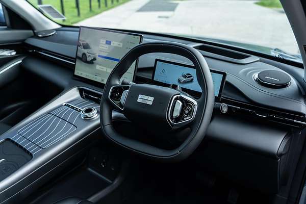 2025 Geely Starray EM-i Inspire P145