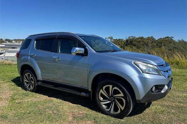 2016 Isuzu MU-X LS-T