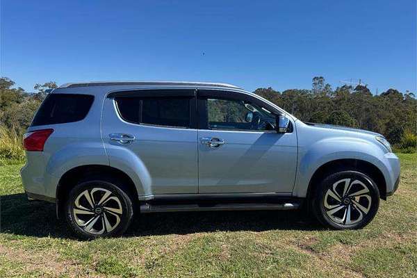 2016 Isuzu MU-X LS-T