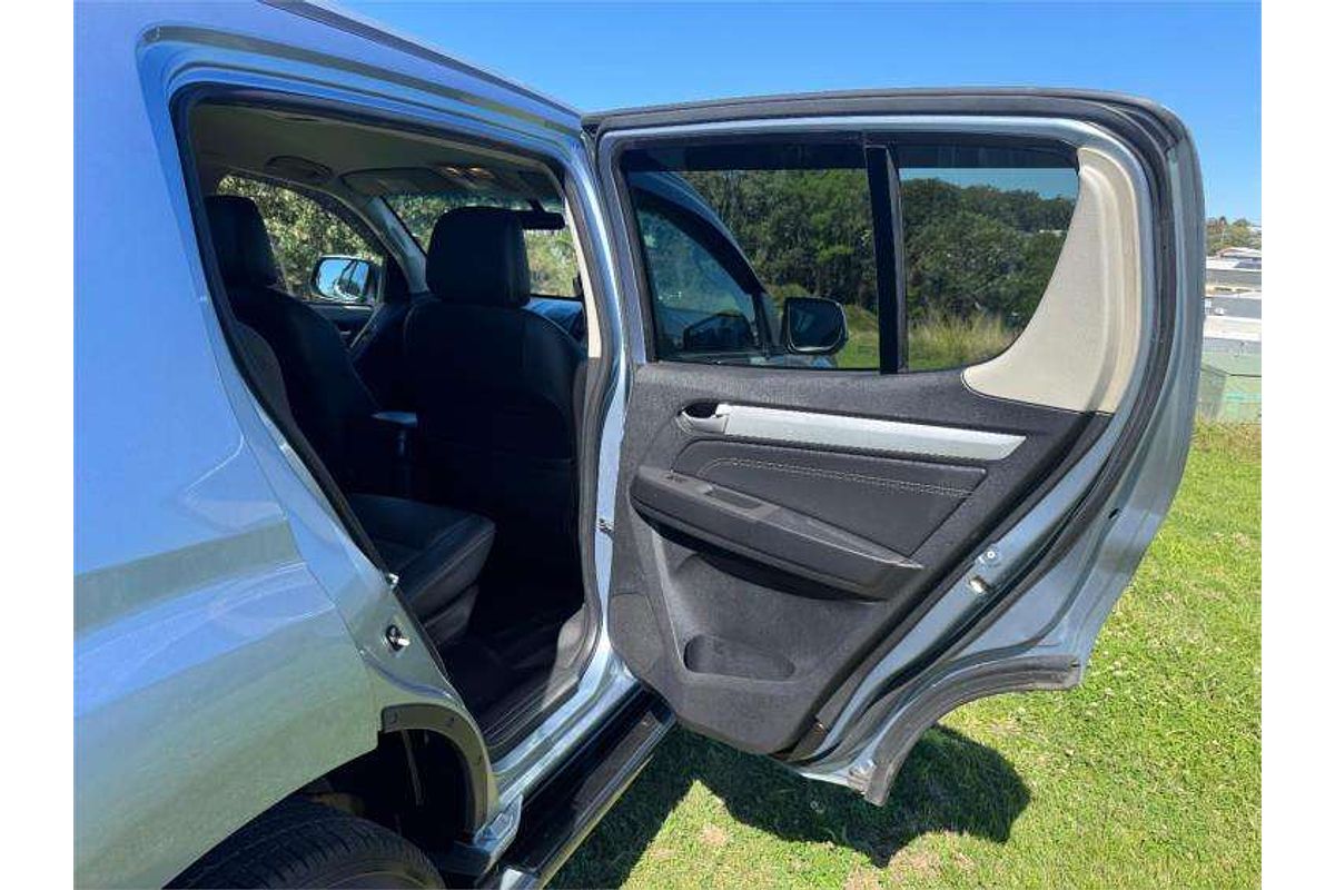 2016 Isuzu MU-X LS-T