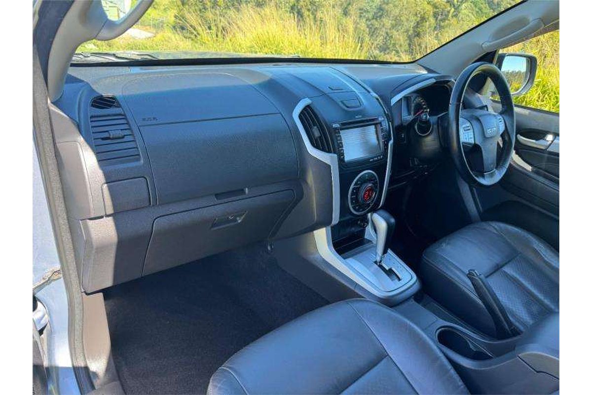 2016 Isuzu MU-X LS-T