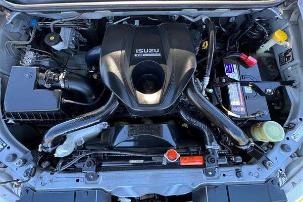 2016 Isuzu MU-X LS-T