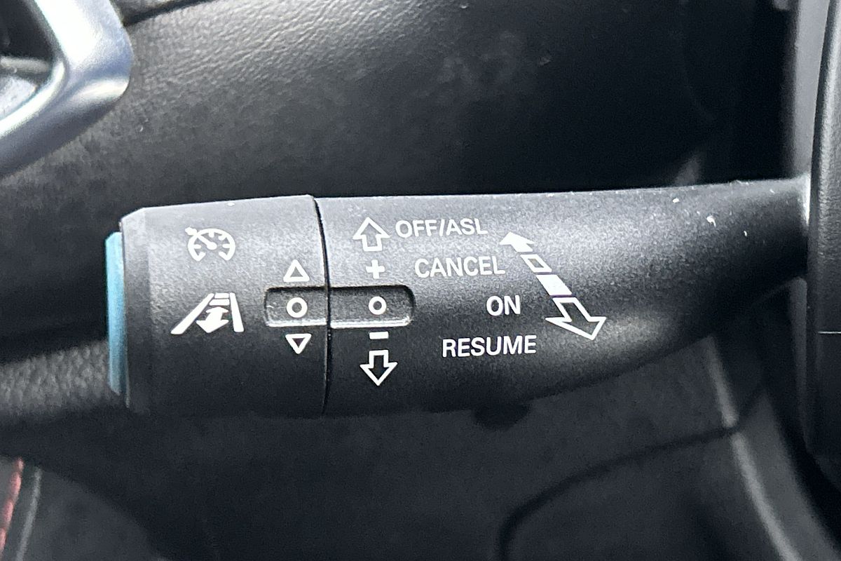 2022 MG HS Vibe SAS23