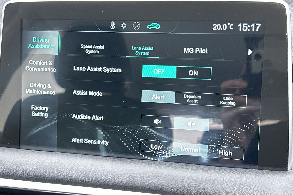 2022 MG HS Vibe SAS23