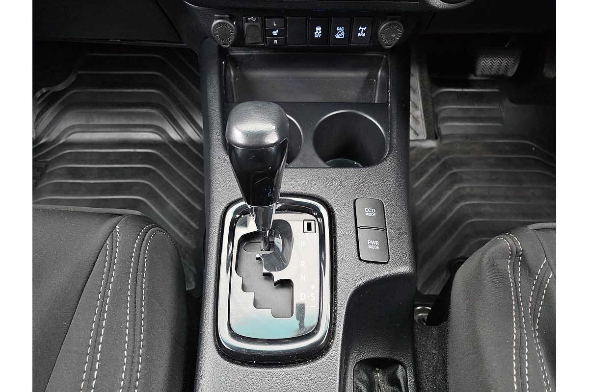 2018 Toyota Hilux Rogue GUN126R 4X4