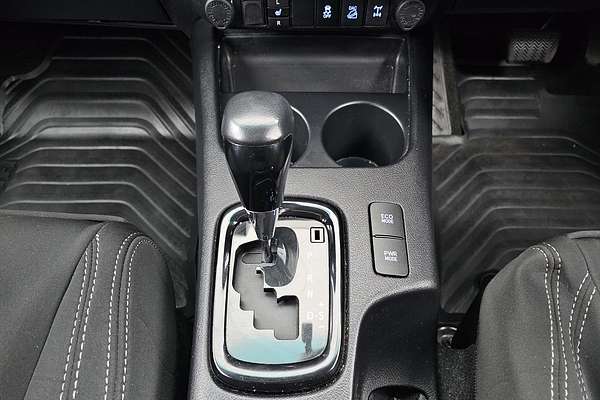 2018 Toyota Hilux Rogue GUN126R 4X4