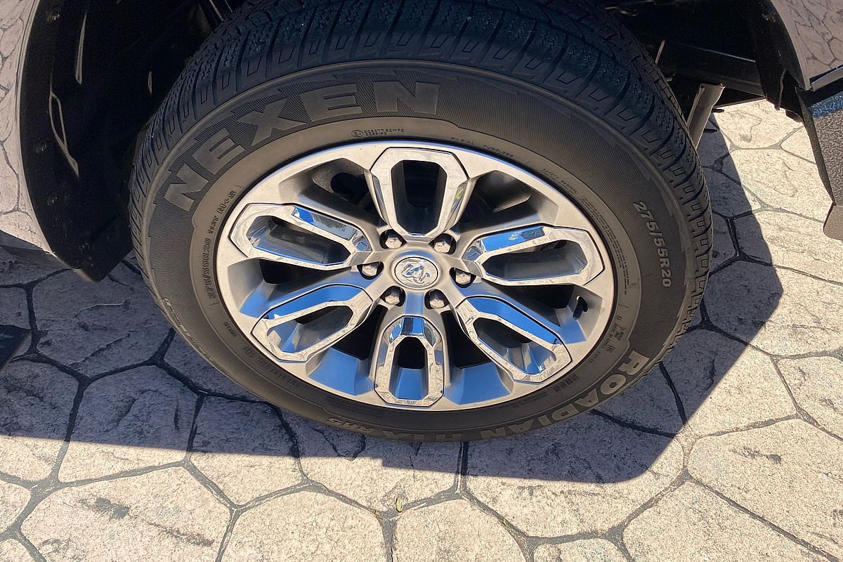 2020 RAM 1500 Laramie DS 4X4 SWB