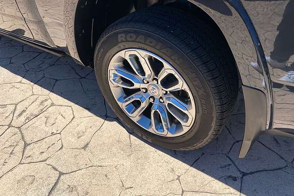2020 RAM 1500 Laramie DS 4X4 SWB