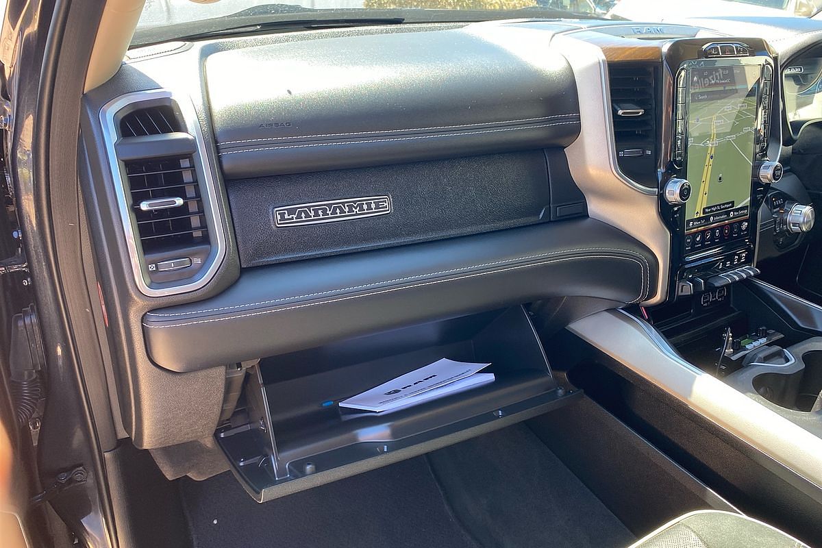 2020 RAM 1500 Laramie DS 4X4 SWB