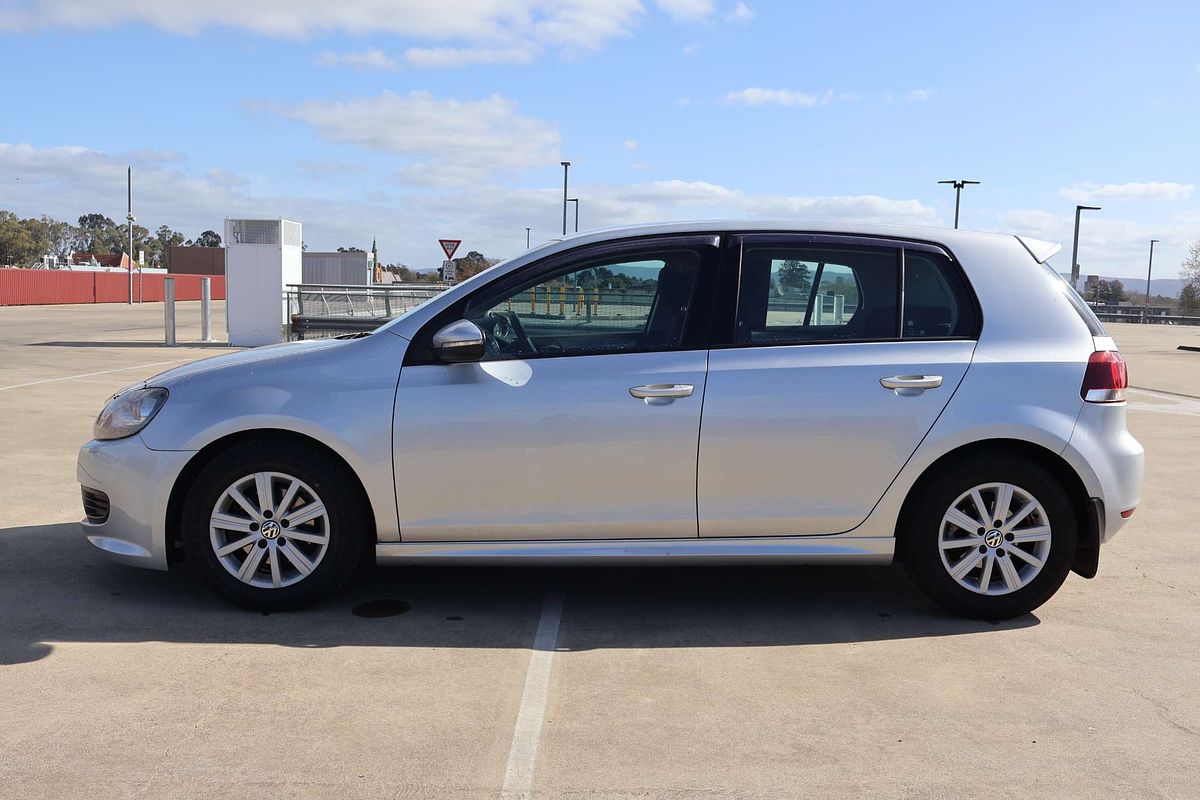 2011 Volkswagen Golf 77 TDI BLUEMOTION 1K MY11