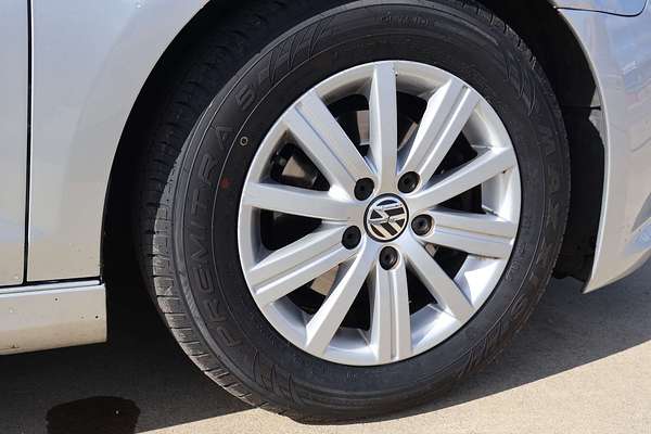 2011 Volkswagen Golf 77 TDI BLUEMOTION 1K MY11