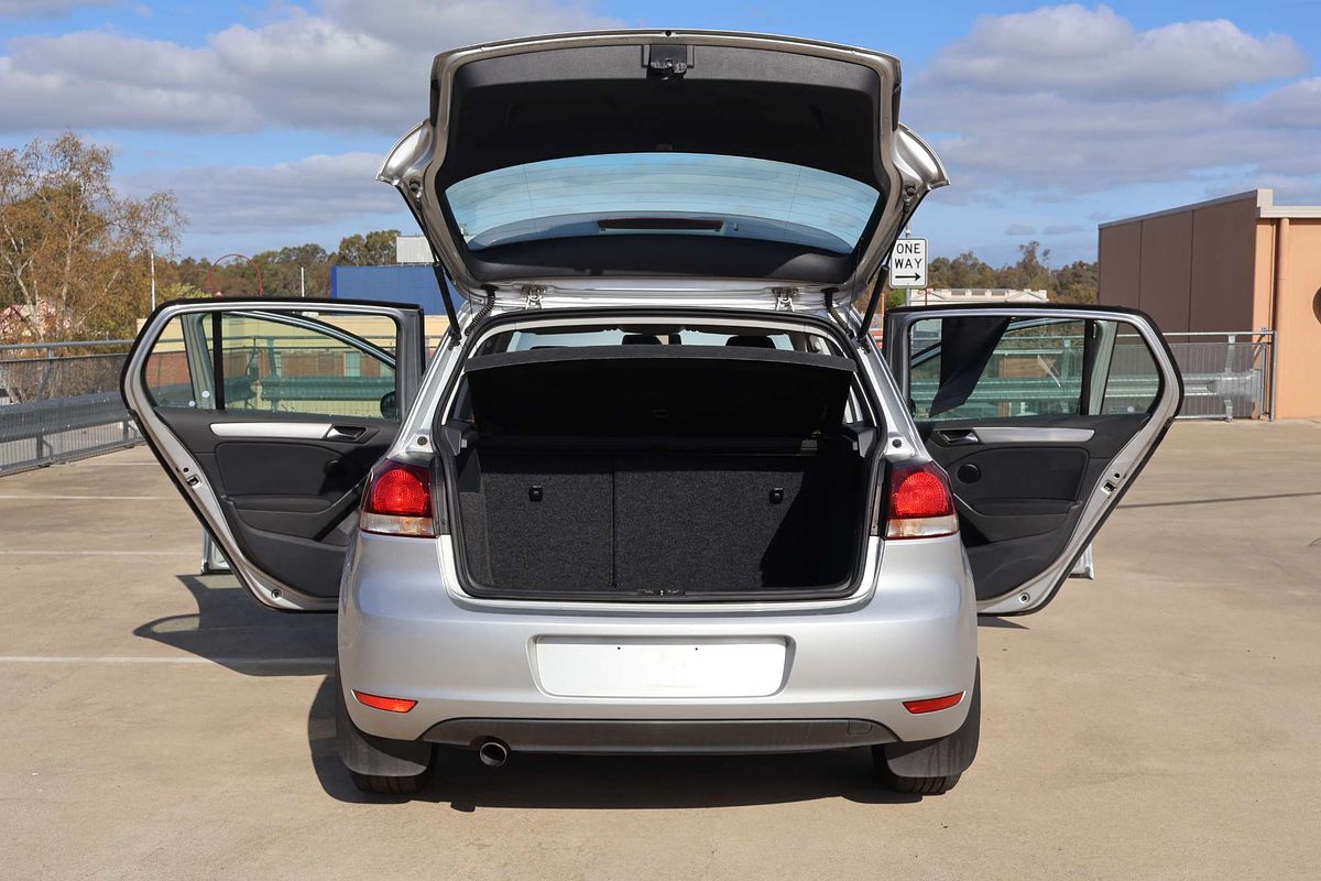 2011 Volkswagen Golf 77 TDI BLUEMOTION 1K MY11