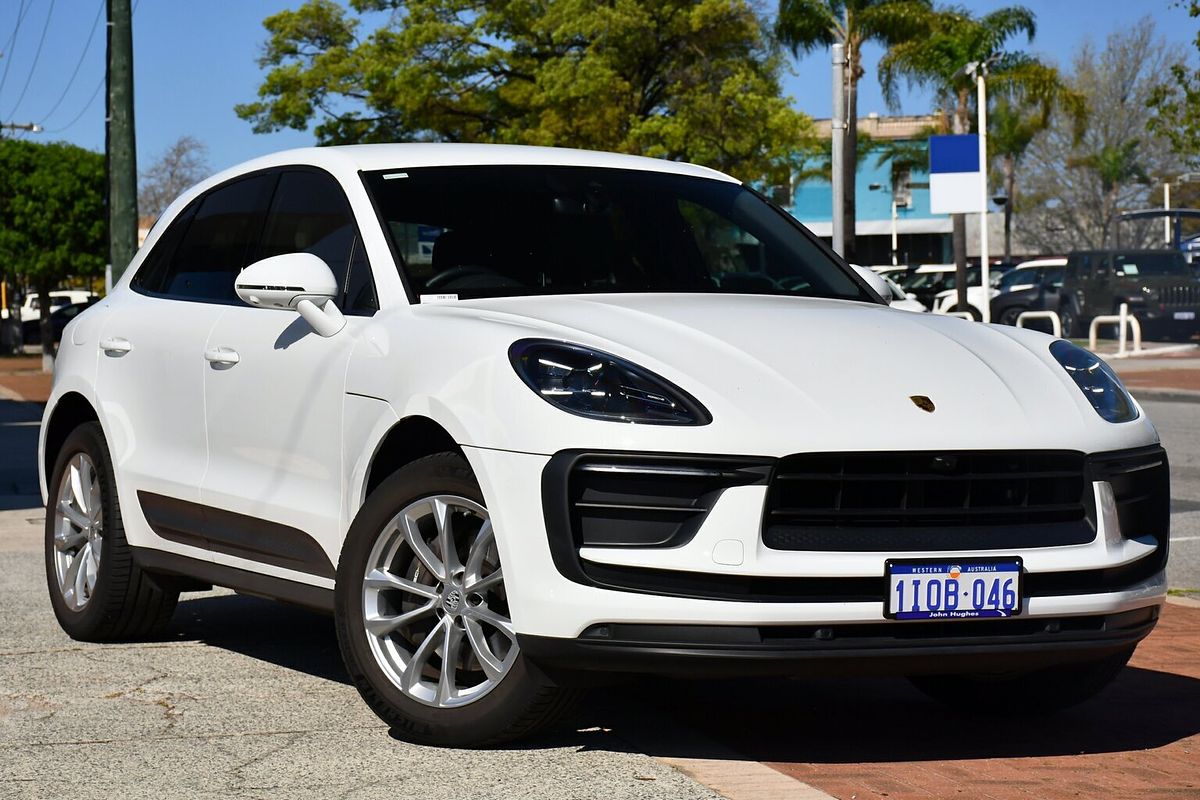 2022 Porsche Macan 95B