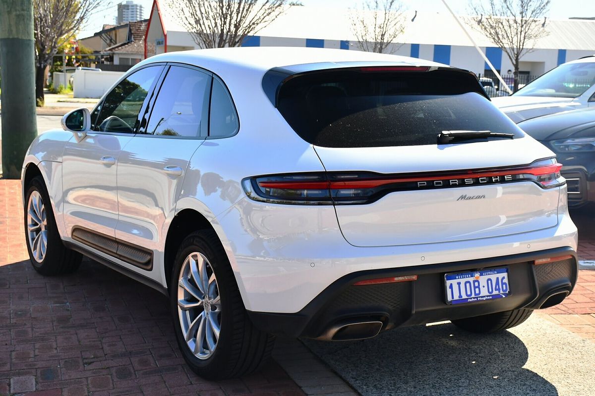 2022 Porsche Macan 95B