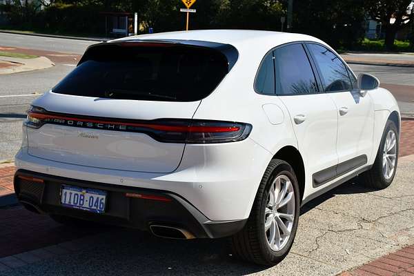 2022 Porsche Macan 95B