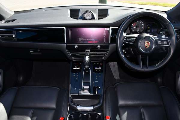 2022 Porsche Macan 95B