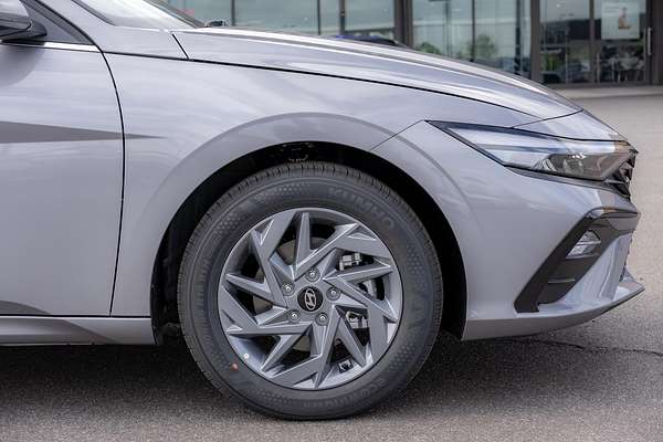 2025 Hyundai i30 Elite Hybrid CN7.V2