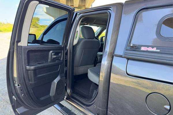 2019 RAM 1500 Express DS 4X4 SWB