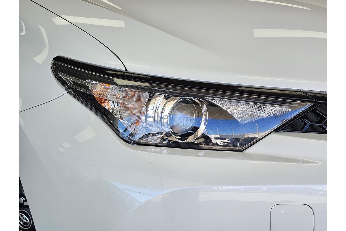 2015 Toyota Corolla SX ZRE182R