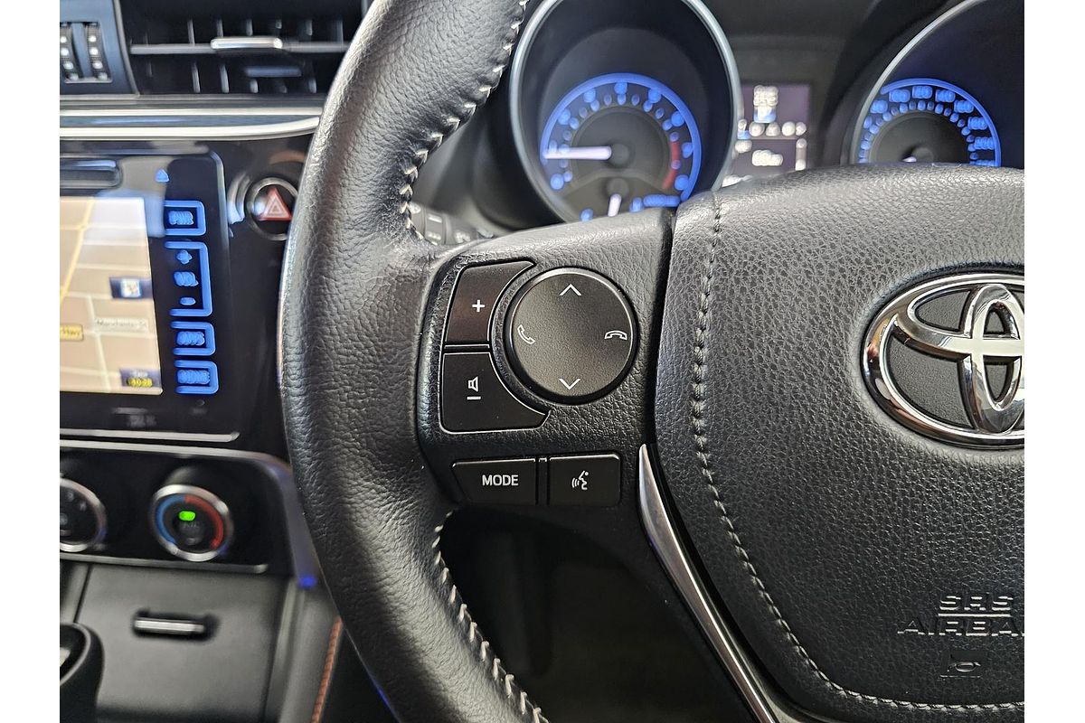 2015 Toyota Corolla SX ZRE182R