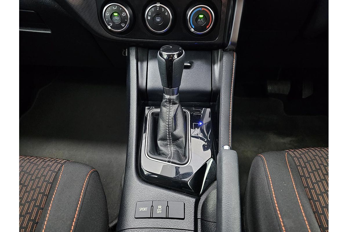 2015 Toyota Corolla SX ZRE182R