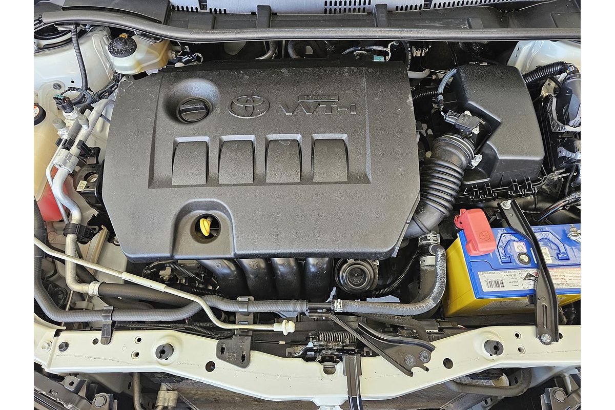 2015 Toyota Corolla SX ZRE182R