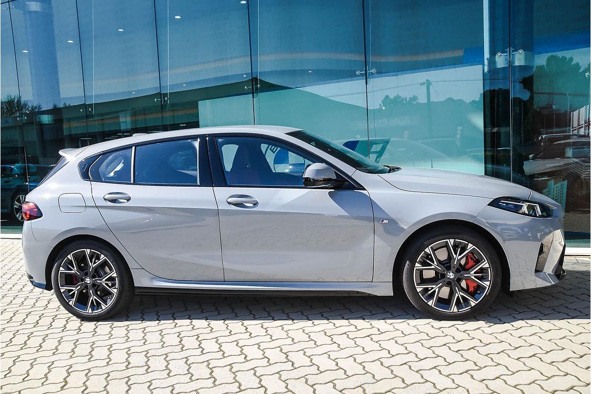2025 BMW 1 Series 118 M Sport F70