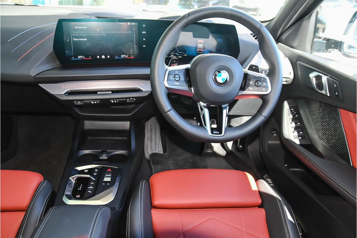 2025 BMW 1 Series 118 M Sport F70