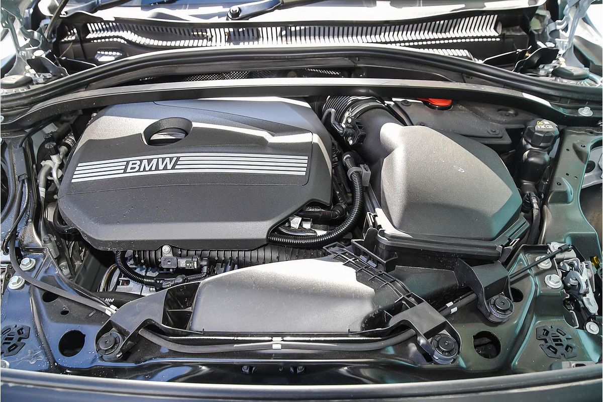 2025 BMW 1 Series 118 M Sport F70