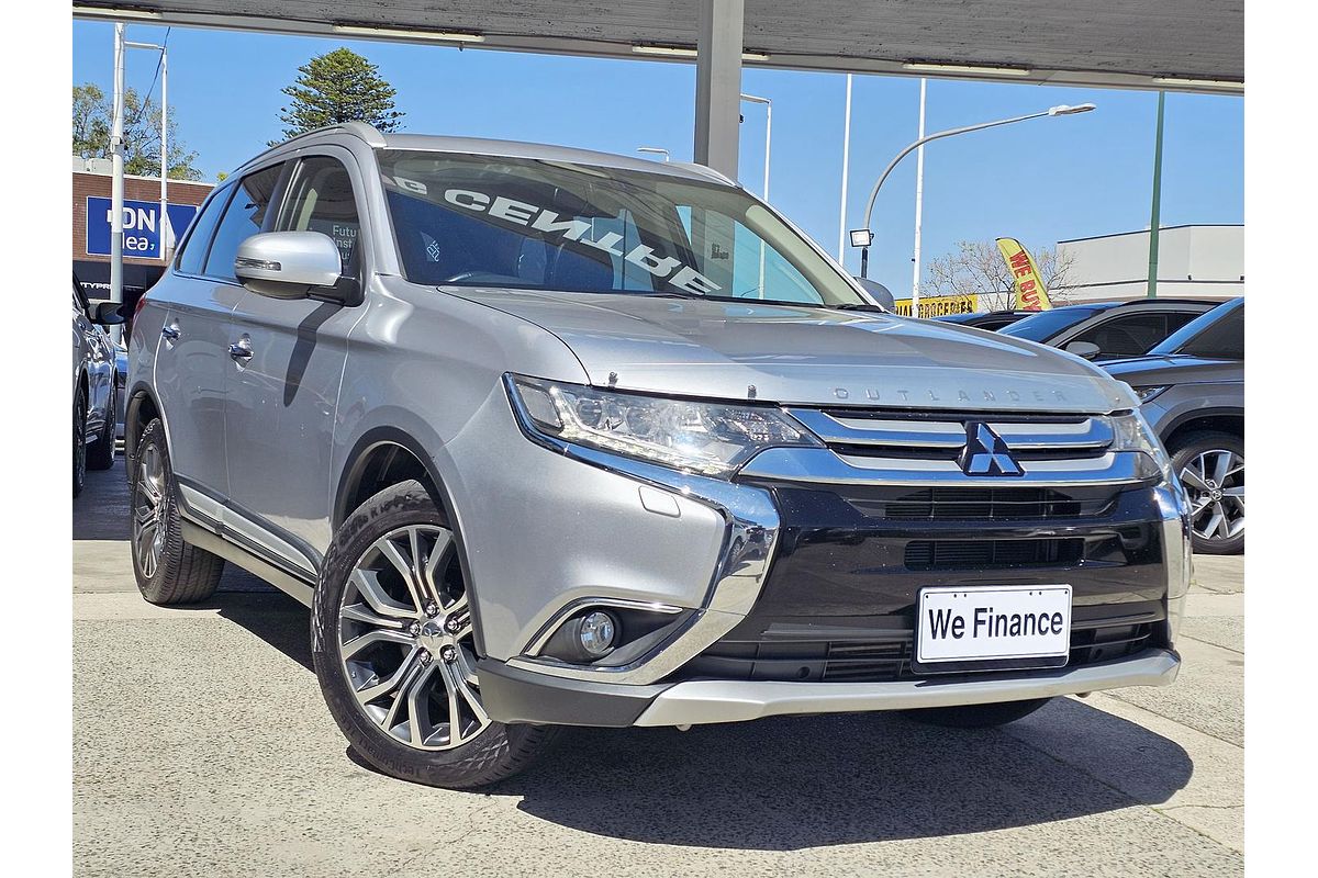 2016 Mitsubishi Outlander Exceed ZK