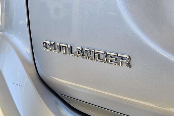 2016 Mitsubishi Outlander Exceed ZK