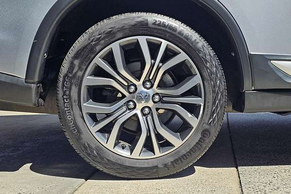 2016 Mitsubishi Outlander Exceed ZK