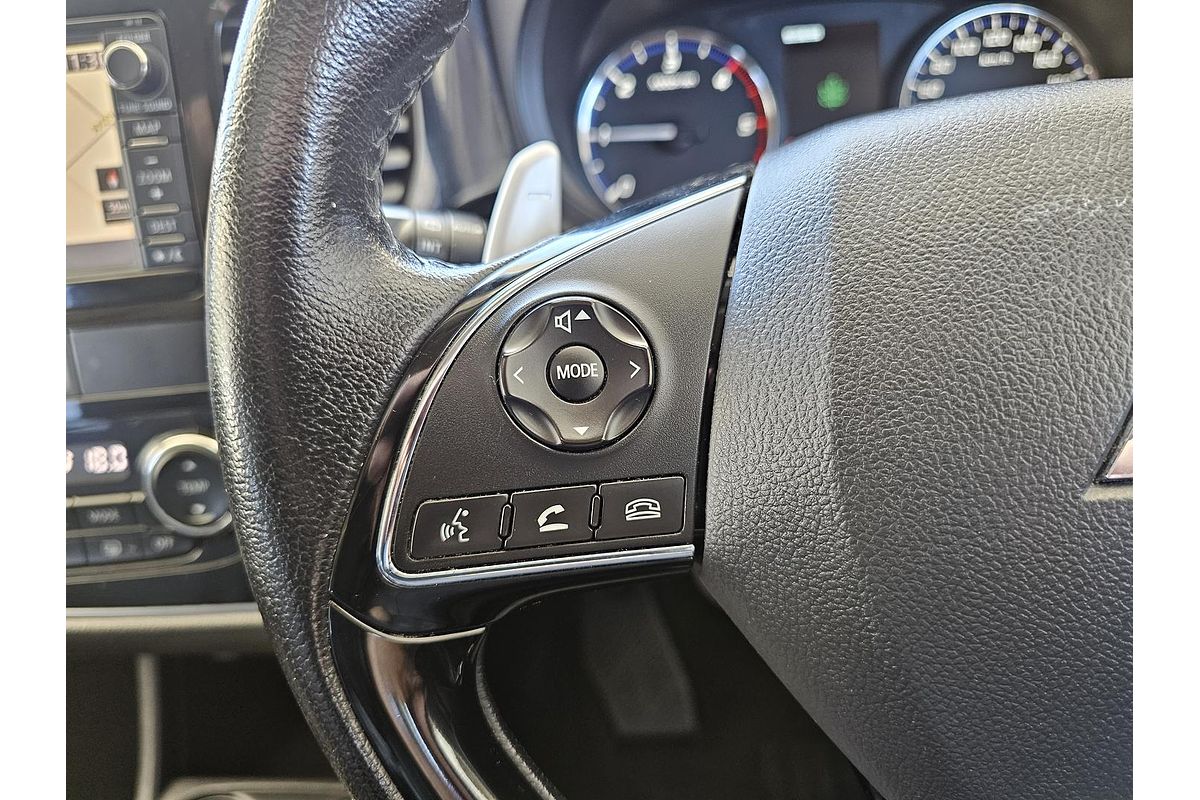 2016 Mitsubishi Outlander Exceed ZK