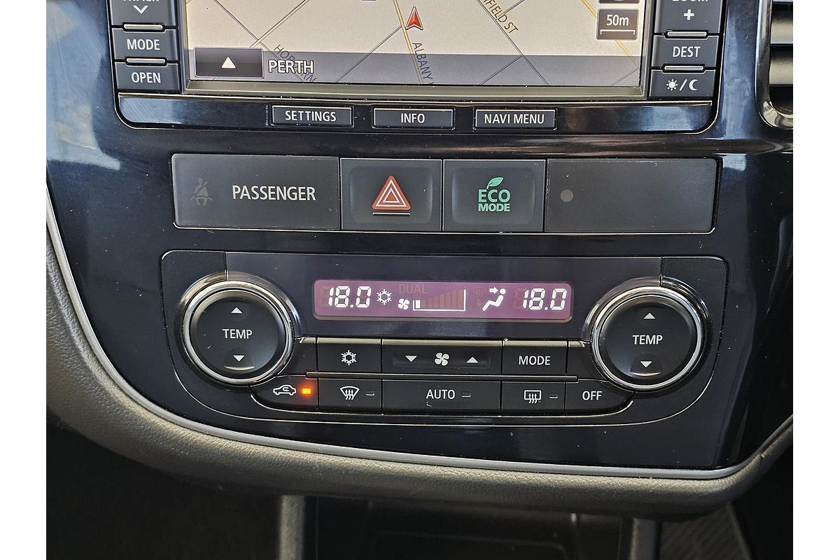 2016 Mitsubishi Outlander Exceed ZK