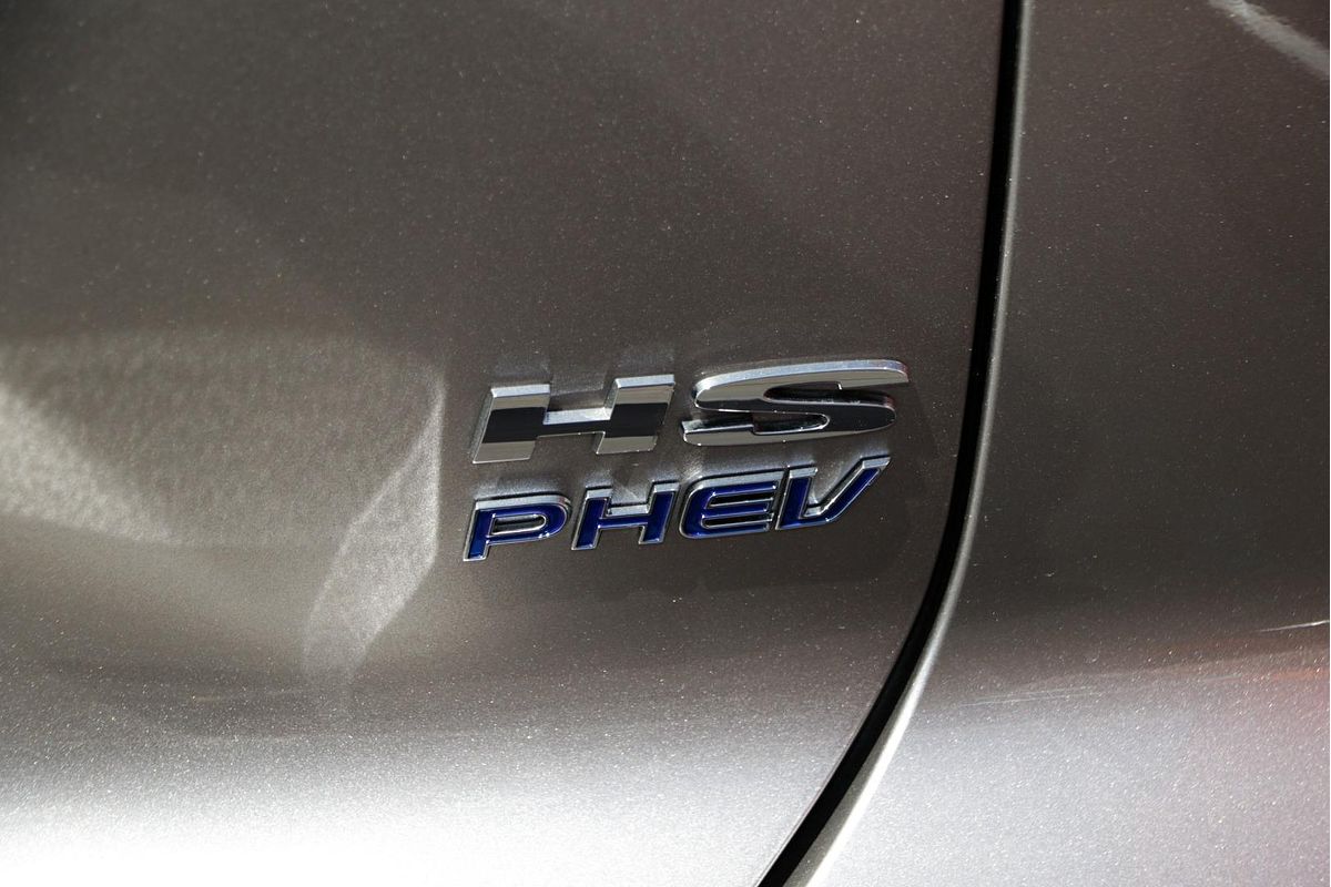 2025 MG HS Super Hybrid Essence AS33P