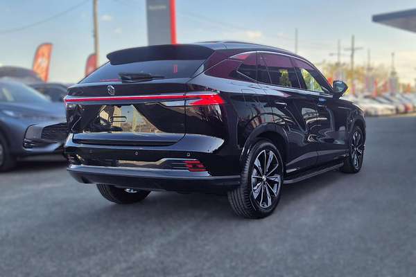 2025 MG HS Super Hybrid Essence AS33P