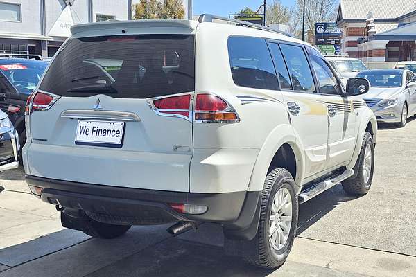 2013 Mitsubishi Challenger PB