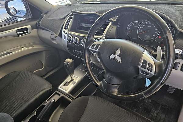 2013 Mitsubishi Challenger PB