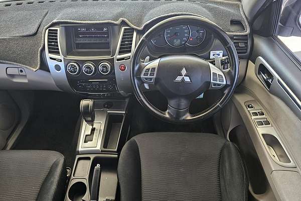 2013 Mitsubishi Challenger PB