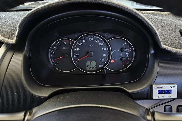 2013 Mitsubishi Challenger PB