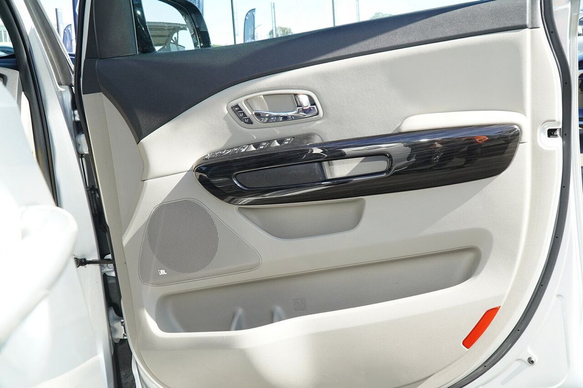 2020 Kia Carnival Platinum YP