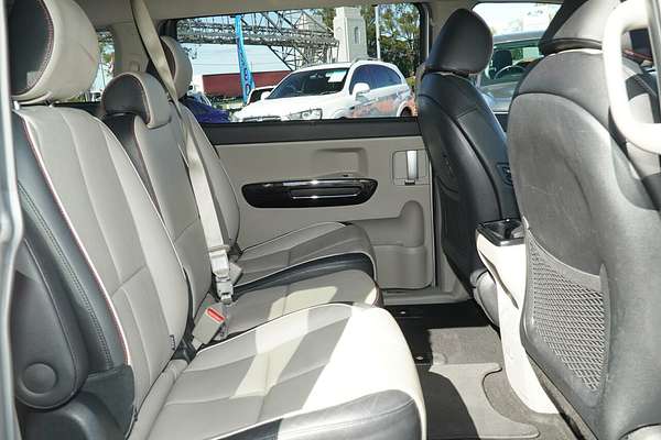 2020 Kia Carnival Platinum YP