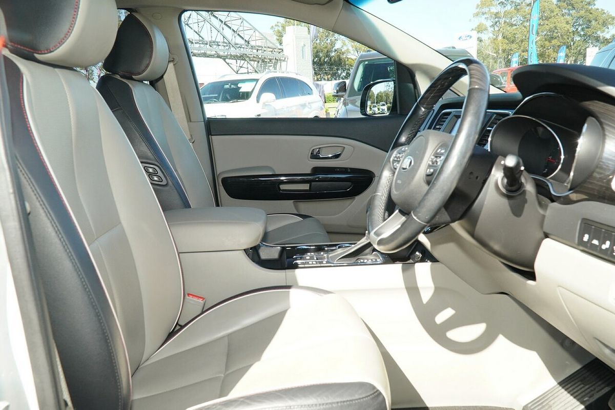 2020 Kia Carnival Platinum YP