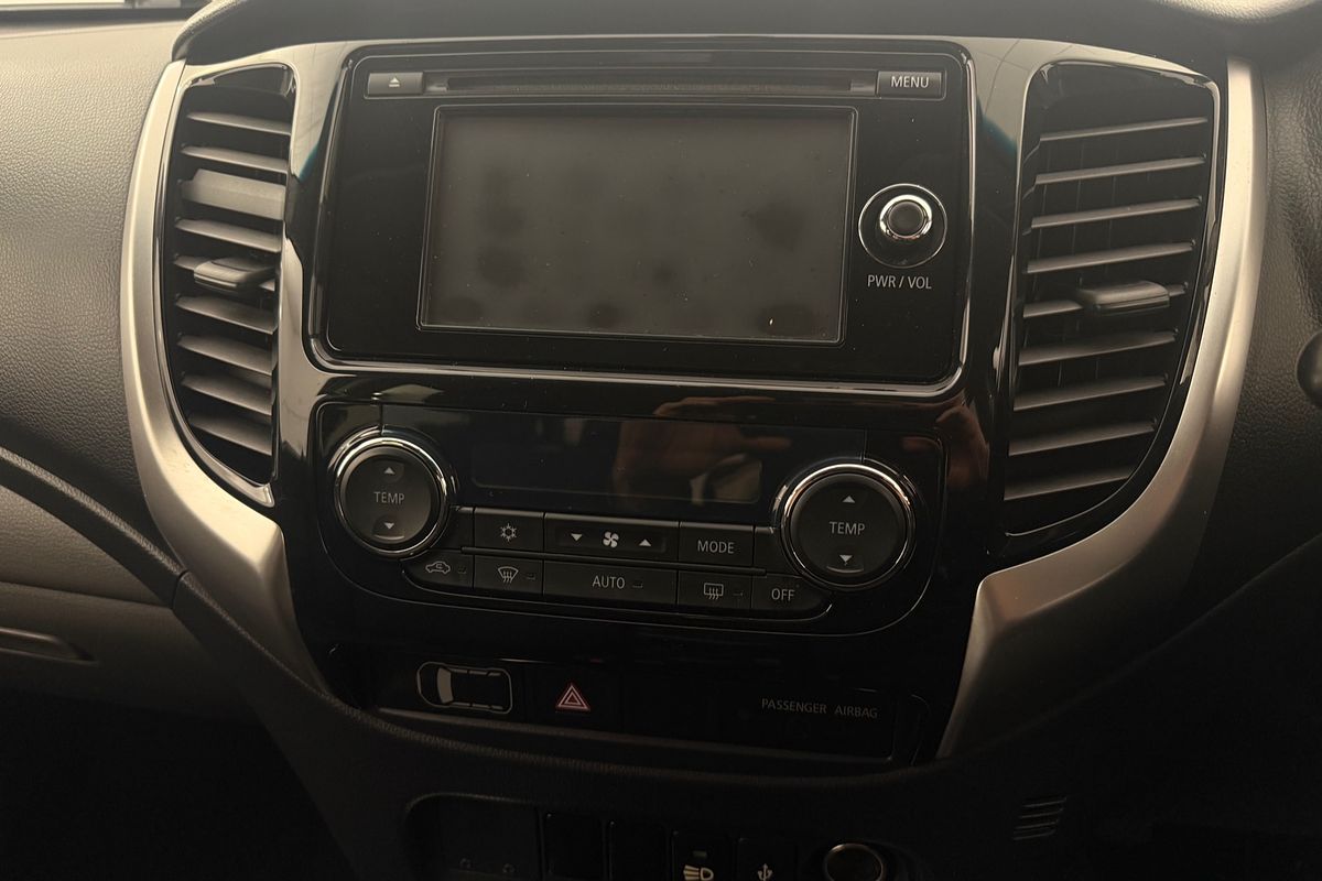 2015 Mitsubishi Triton GLS MQ 4X4