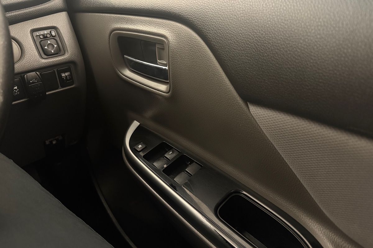 2015 Mitsubishi Triton GLS MQ 4X4