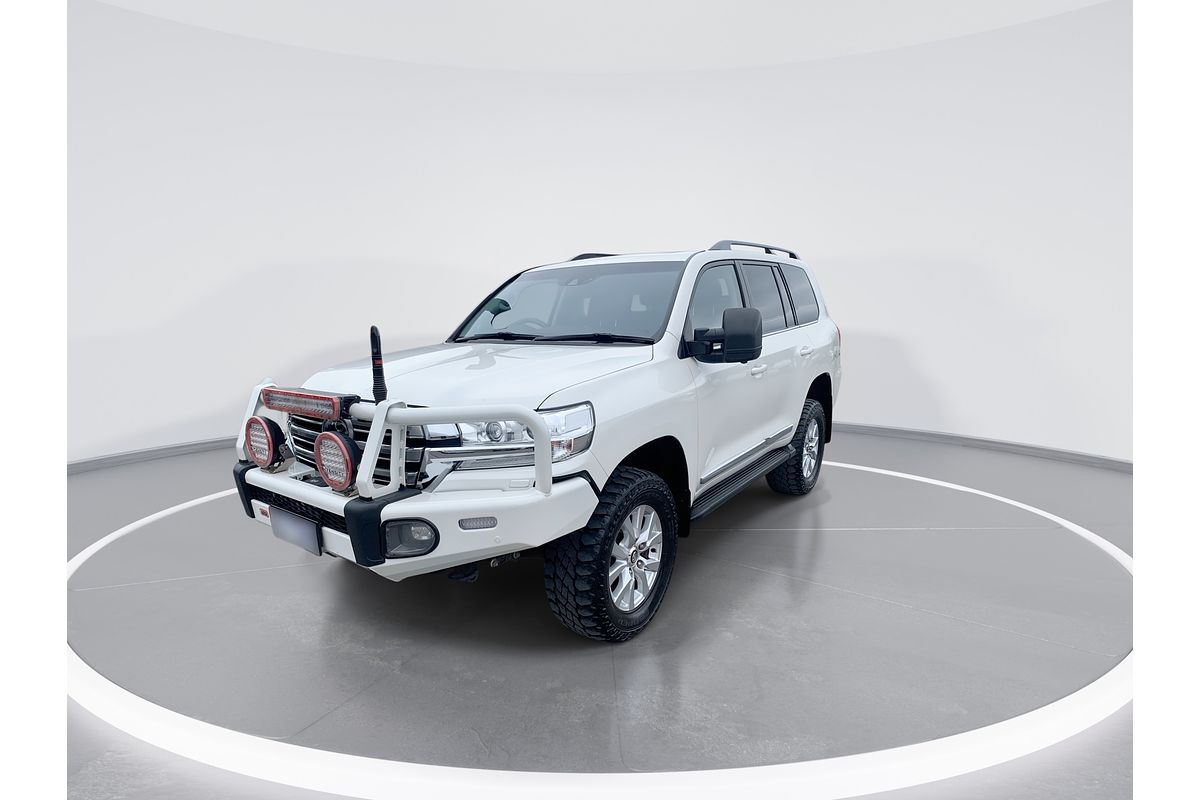 2018 Toyota Landcruiser Sahara VDJ200R
