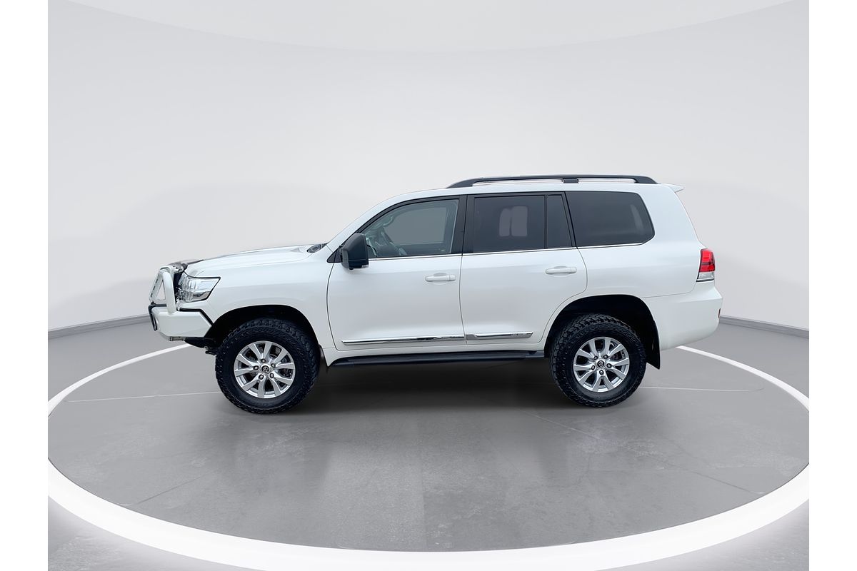 2018 Toyota Landcruiser Sahara VDJ200R
