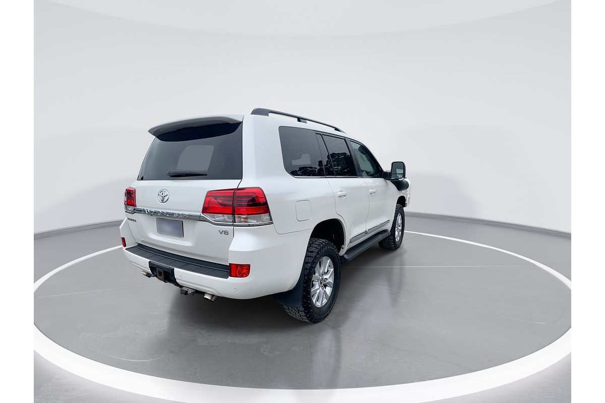 2018 Toyota Landcruiser Sahara VDJ200R