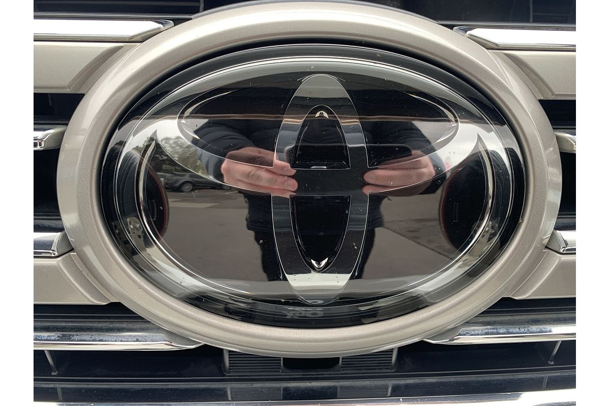 2018 Toyota Landcruiser Sahara VDJ200R